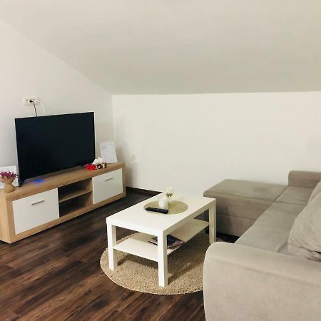 Apartman Koprivnica **** Hotel Luaran gambar