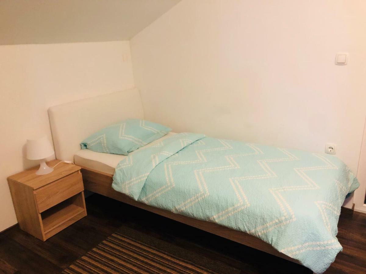 Apartman Koprivnica **** Hotel Luaran gambar